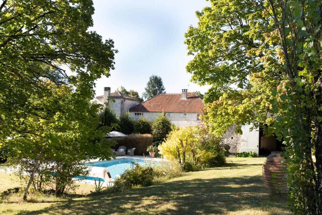 BelvezeLa Grange Du Barry住宿加早餐旅馆 外观 照片