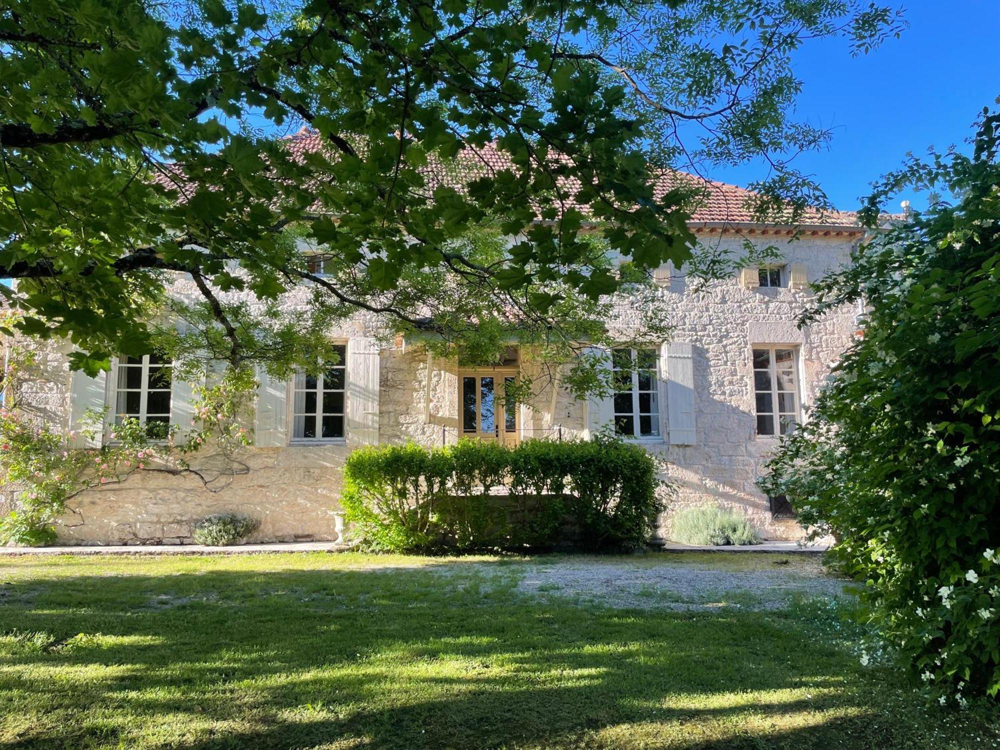 BelvezeLa Grange Du Barry住宿加早餐旅馆 外观 照片