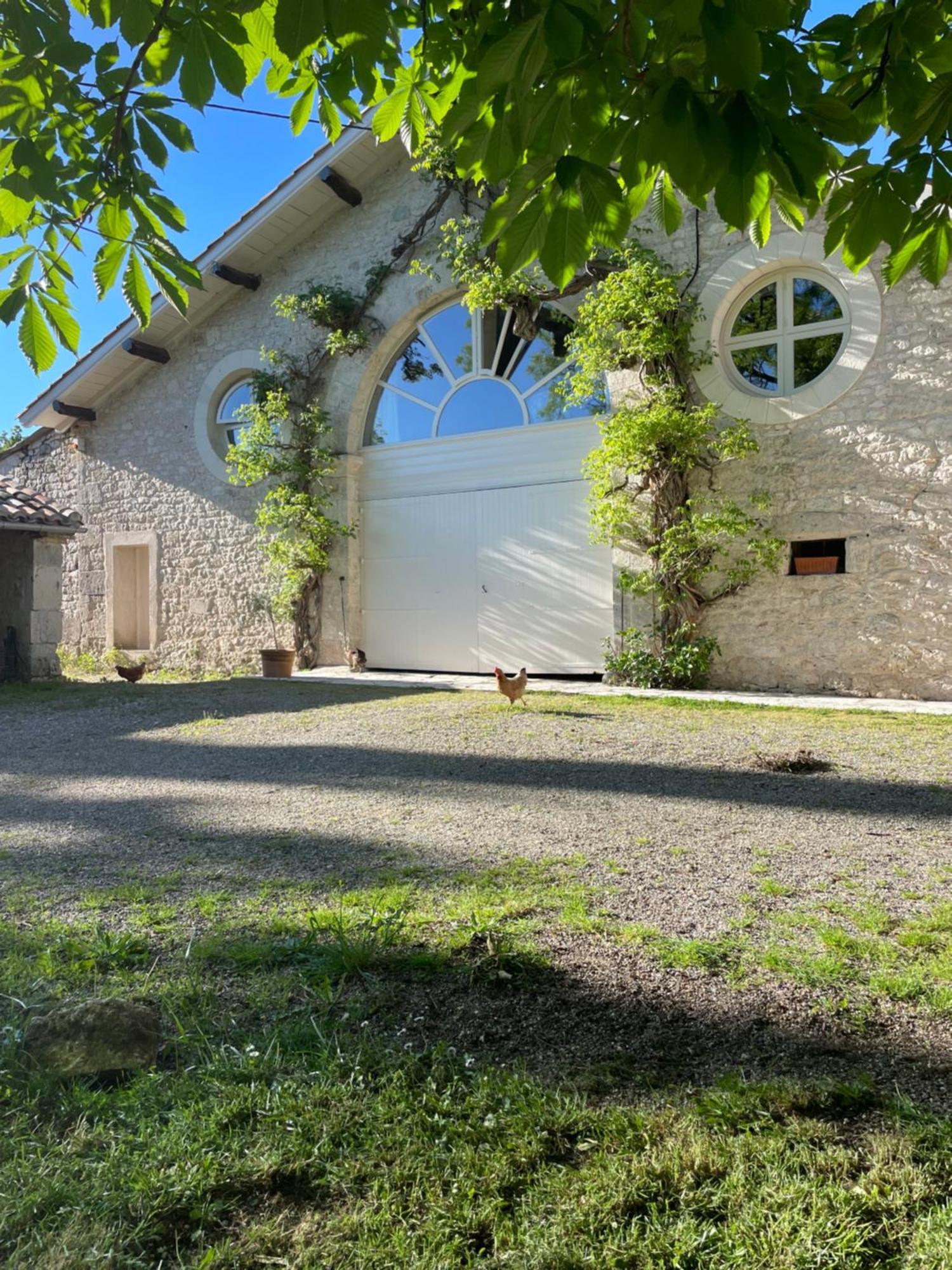 BelvezeLa Grange Du Barry住宿加早餐旅馆 外观 照片